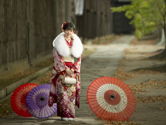 振袖を着た女性